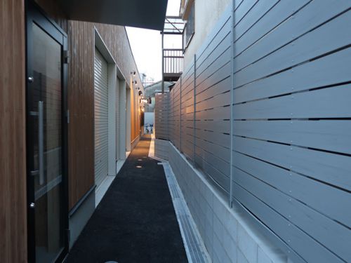 寝屋川市『焼肉ホルモン にくろう ひので苑』寝屋川駅前の路地裏にオープンしました。