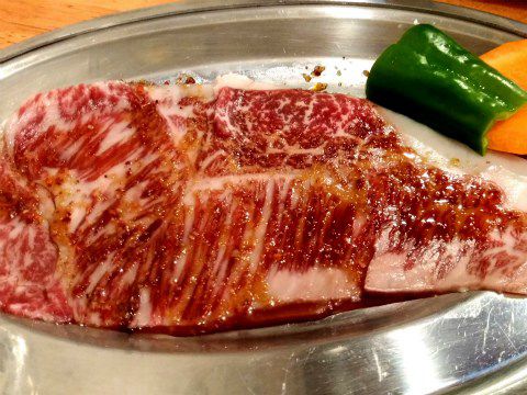 美人女将が営む小洒落た小皿焼肉店「桃李」@堺筋本町