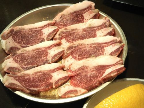 タンツラとバイパス(心臓弁)の安さに脱帽!予約必須の人気店「焼肉 順」@布施