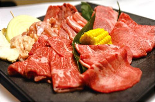 北陸で有名!焼肉蔵のランチメニューや時間帯はこちら