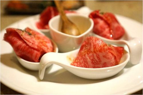 黒毛和牛専門店「焼肉銀座コバウ」のメニューや料金はこちら
