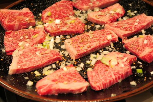 【茗荷谷】美しいサシが入ったお肉に感激!30年続く人気店でガッツリ焼肉「焼肉 和 (ヤキニクカズ)」
