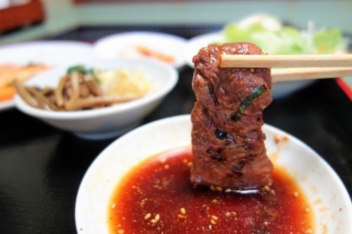 『柔らかな肉質のハラミとナムル・キムチサラダがセットの焼肉ランチを楽しめる!周りを気にせずゆったりいただける個室スタイルのお店』元祖広畑 南大門@姫路市広畑区