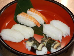 ミマスモール・焼肉食べ放題・大井松田店・お寿司もサラダも食べ放題