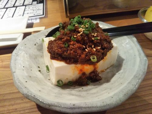 大阪天満にある掘立小屋の様な雰囲気ながら、絶品の豆腐料理が味わえる焼き肉屋(大阪天満:にしやん)